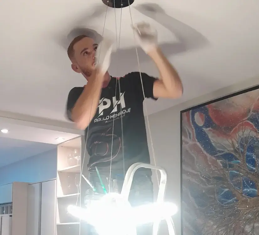 Matheus Feitosa - Eletricista em Nossa Senhora da Glória