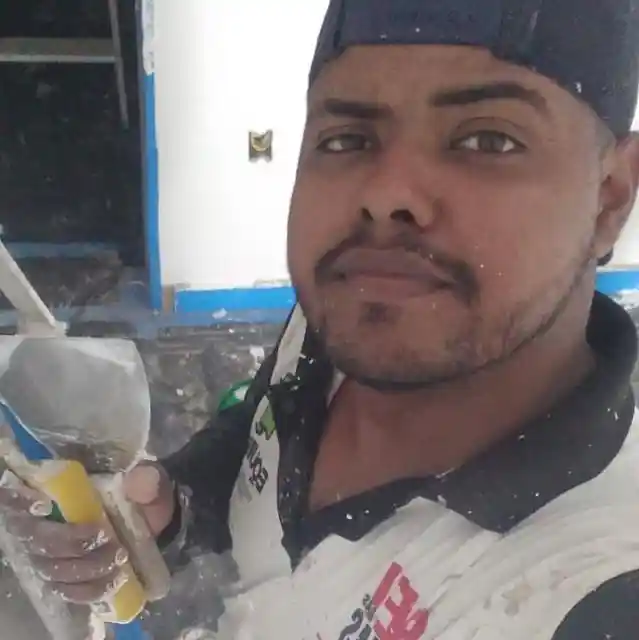 Eddyn Pintor em Nossa Senhora da Glória